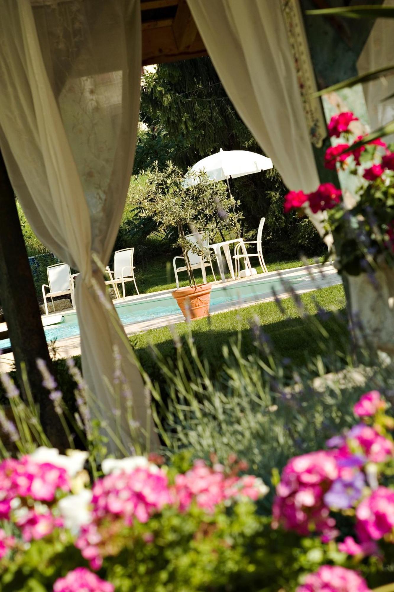 Logis Auberge Saint Simond Aix-les-Bains Exterior foto
